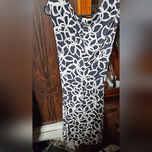 Anne Klein size 10 dress - Picture 3 of 3